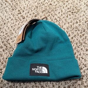 NWT The North Face evergreen beanie